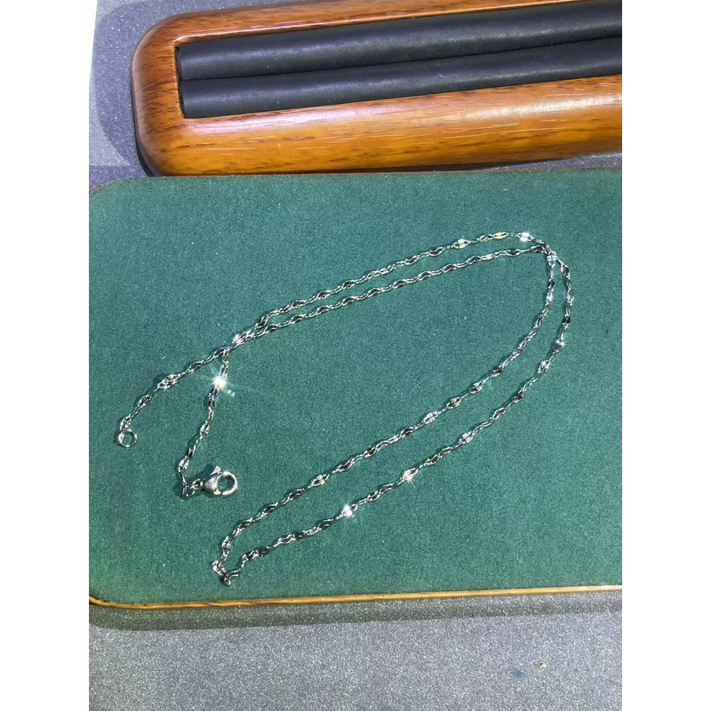 a4618白色叶子链多样性发货