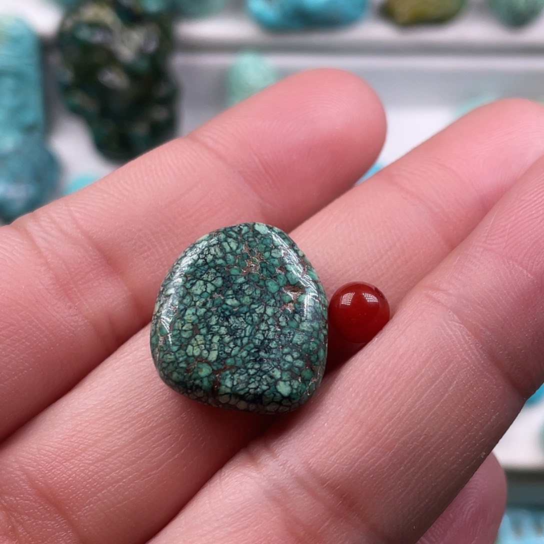 一***？南红玛瑙未镶嵌颈饰