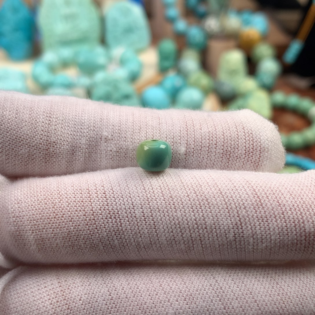 绿松石未镶嵌珠宝奇石7mm