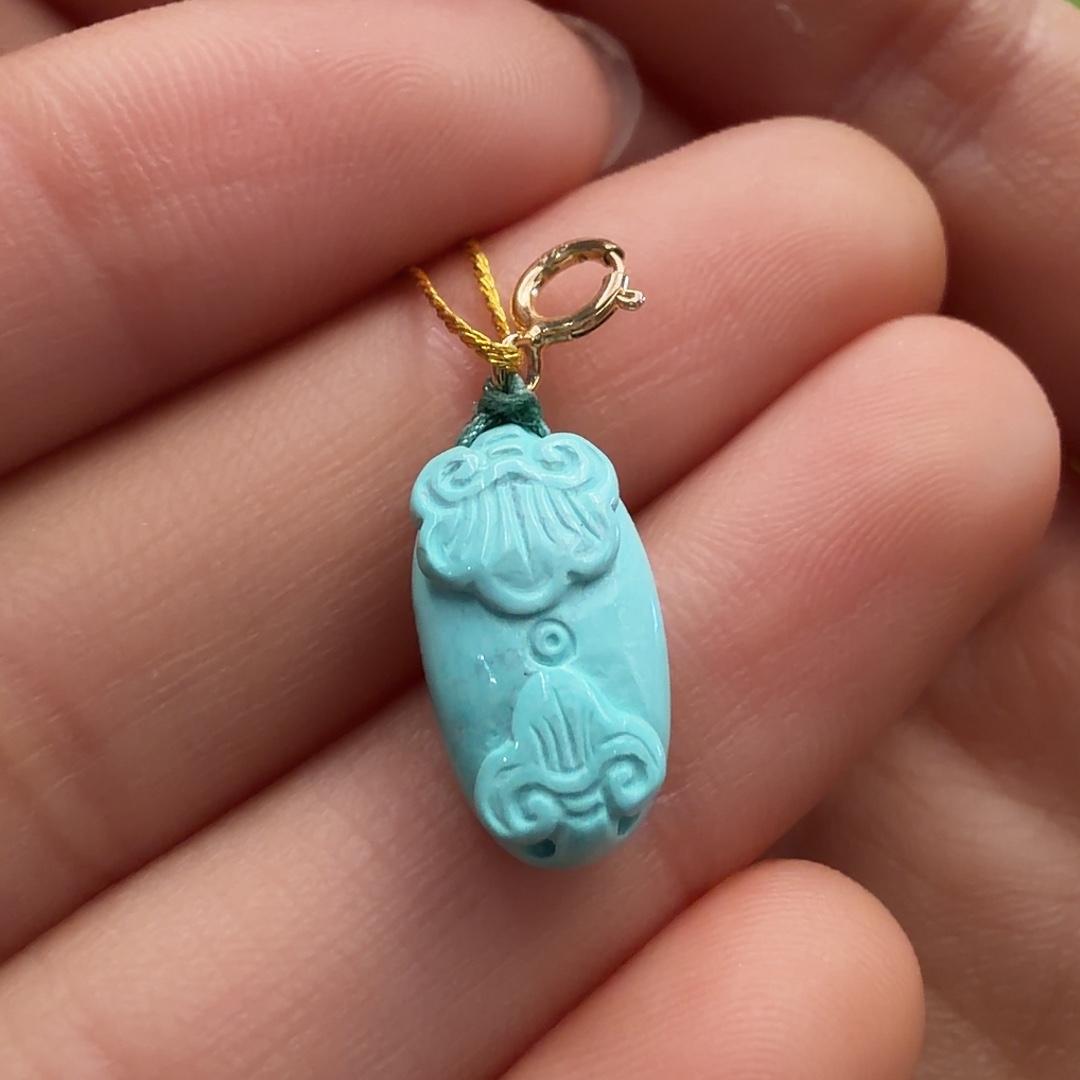 绿松石未镶嵌颈饰