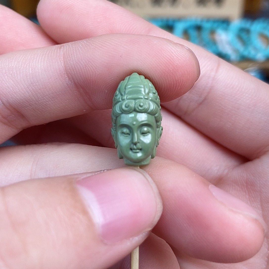绿松石雕刻未镶嵌