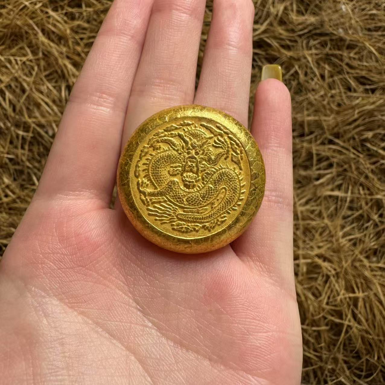 1个家居饰品摆件ddd  精美摆件 现代仿古复古工艺摆件