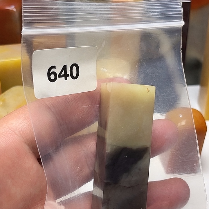 执***着老挝石老挝石结晶