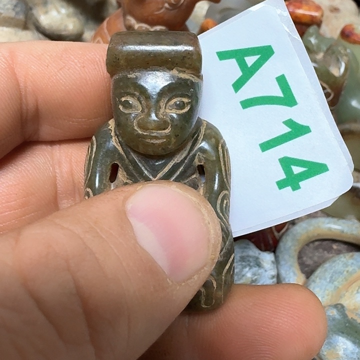 和田玉颈饰未镶嵌K*