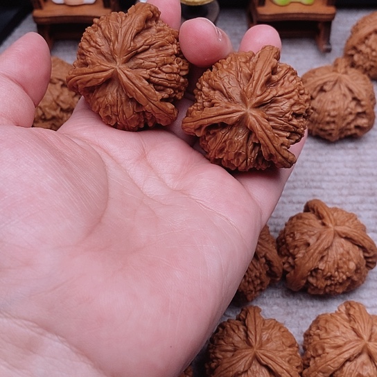 【闪购商品】文玩核桃吊坠净***3精工修复白奔41