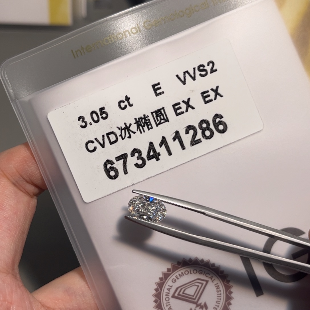 合成钻石裸石未镶嵌