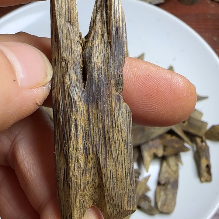 阳***️线香陆河2克，以直播间为准