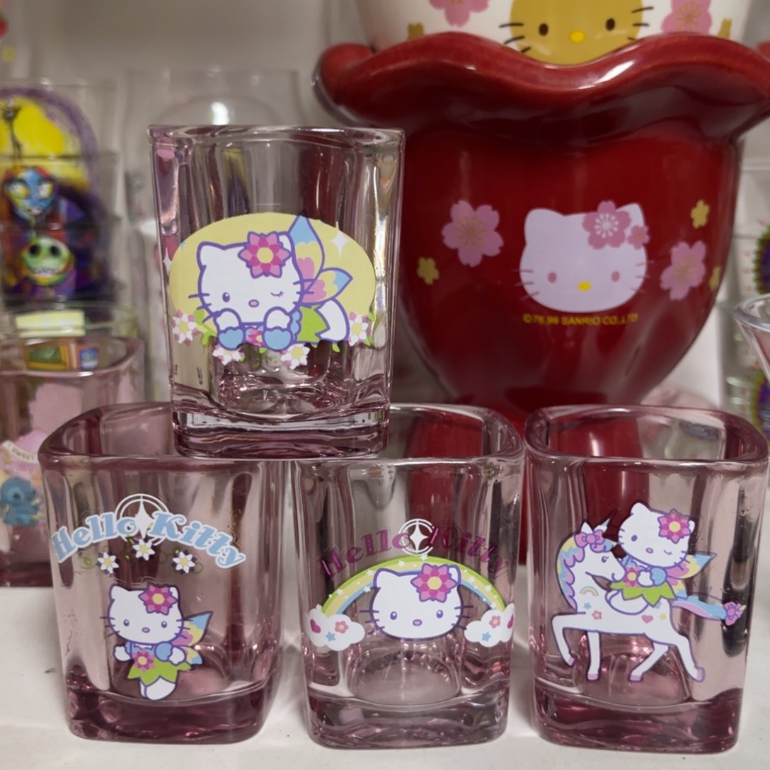 吸管款水晶玻璃一套四只小酒杯