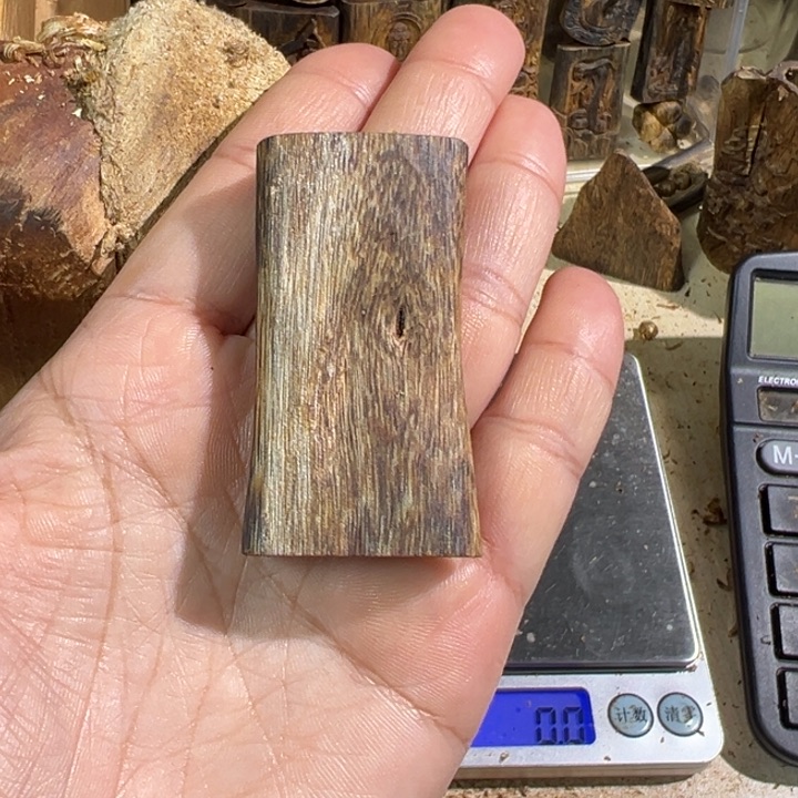 沉香吊坠白棋楠沉香吊坠8.5克