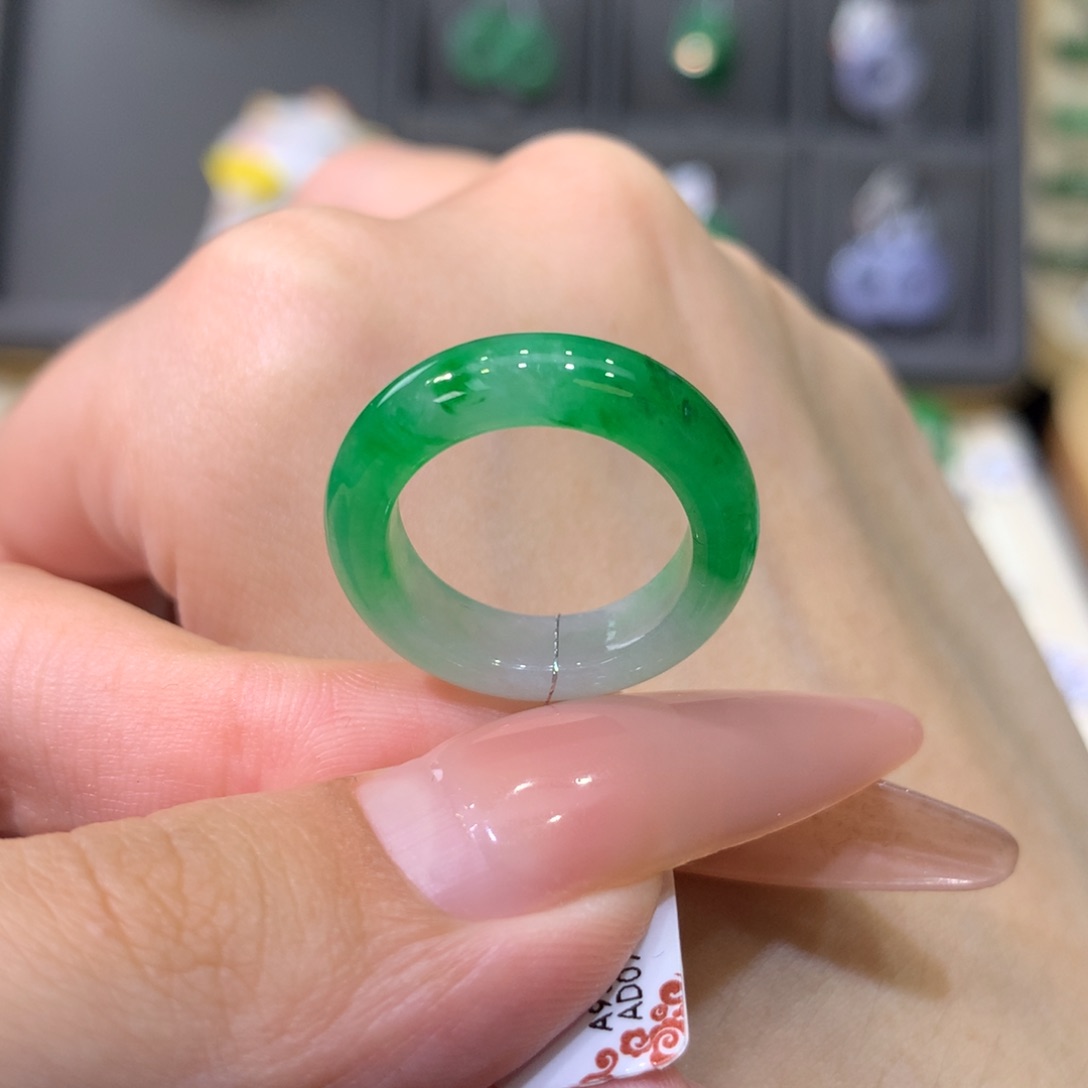未镶嵌戒指翡翠10力推