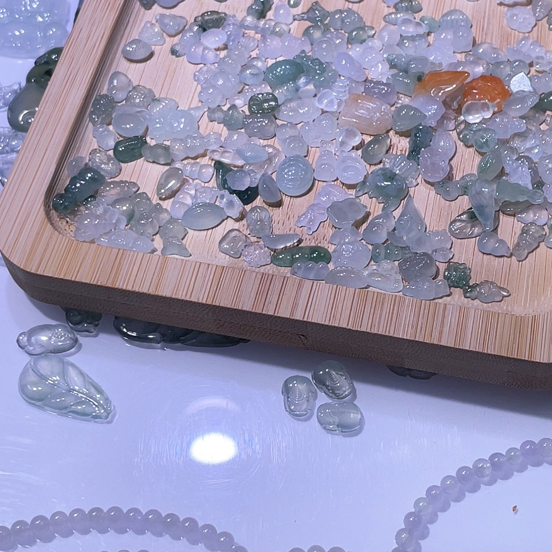 ****宝翡翠未镶嵌颈饰天然翡翠Ａ货佛公