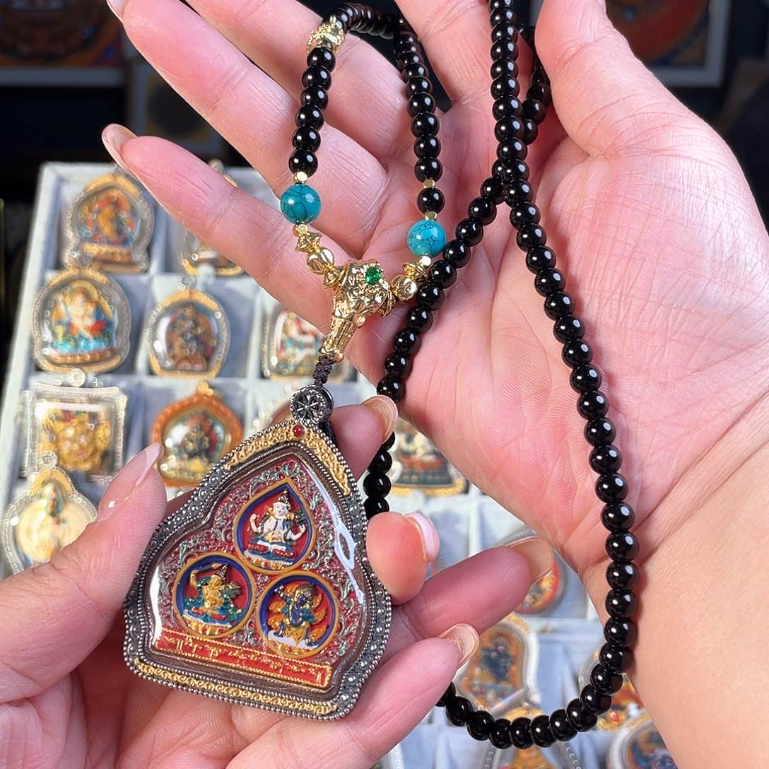 泥塑三怙主手绘擦擦吊坠925银壳有绳有礼盒