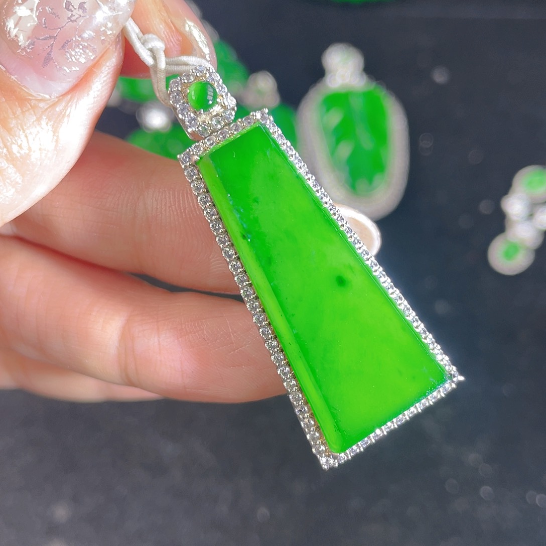 翡翠吊坠(不含链)银S925镶嵌