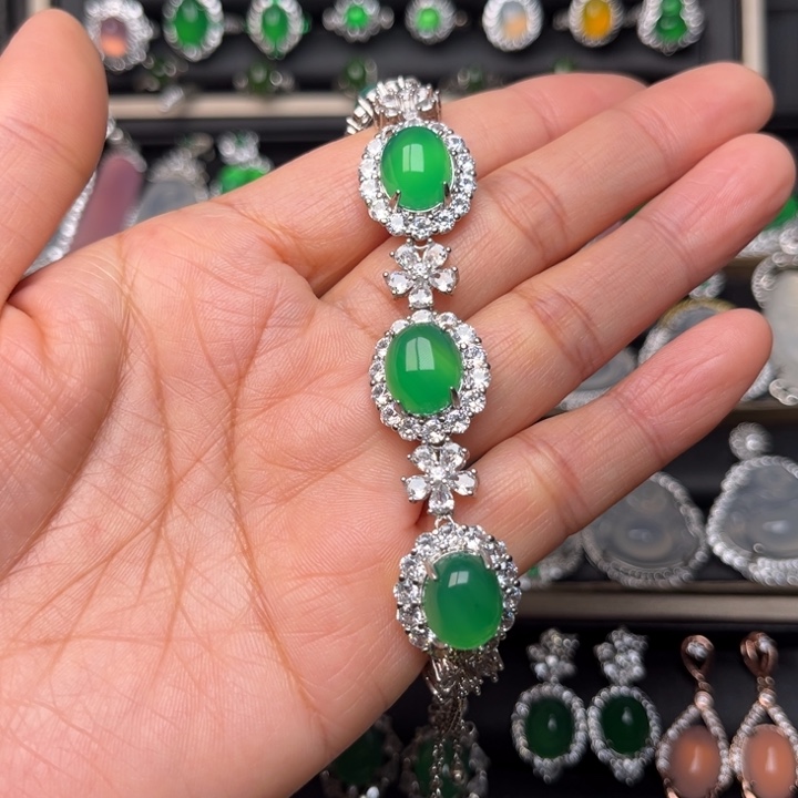 玛瑙/玉髓合金颈饰