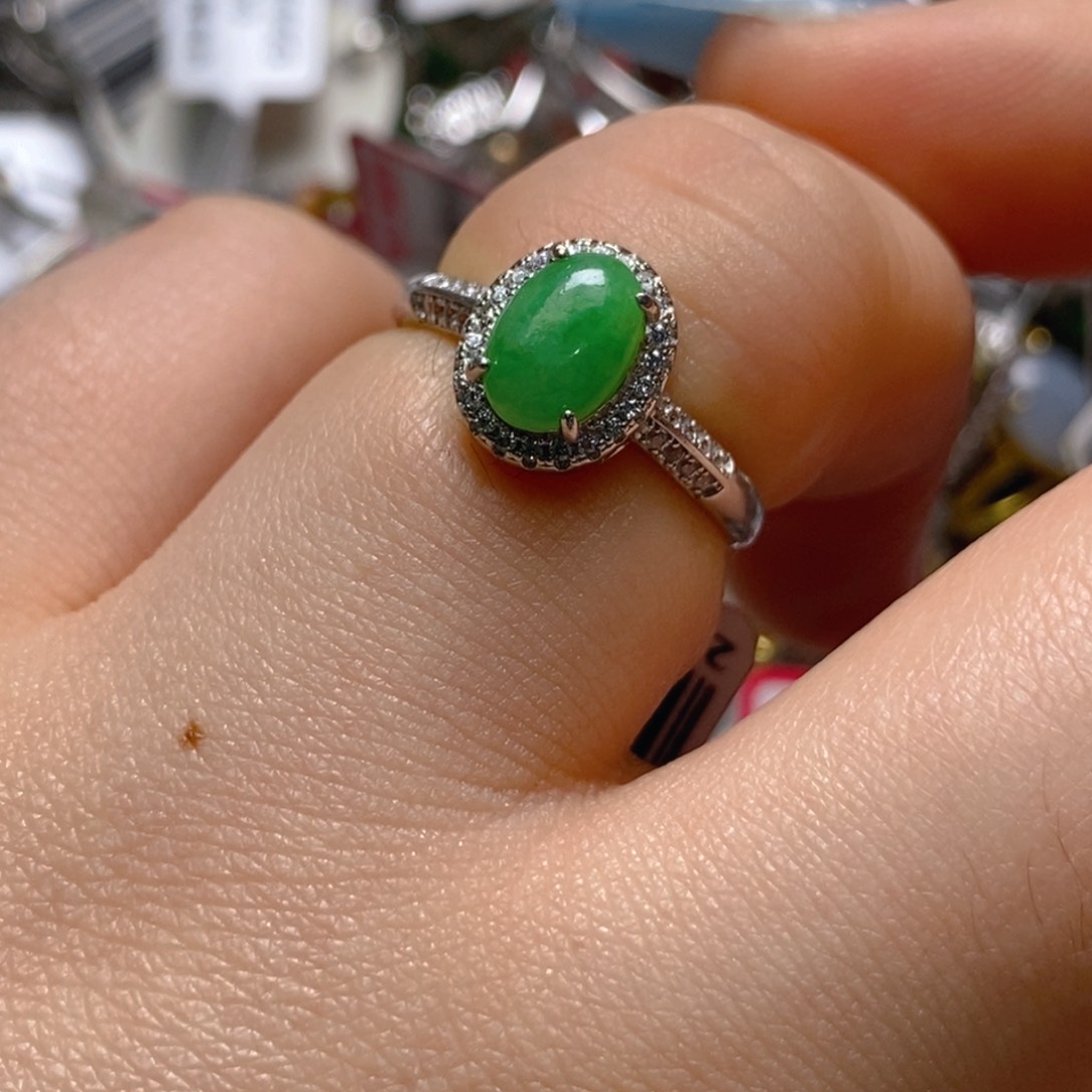 银S925镶嵌戒指翡翠百内无证书