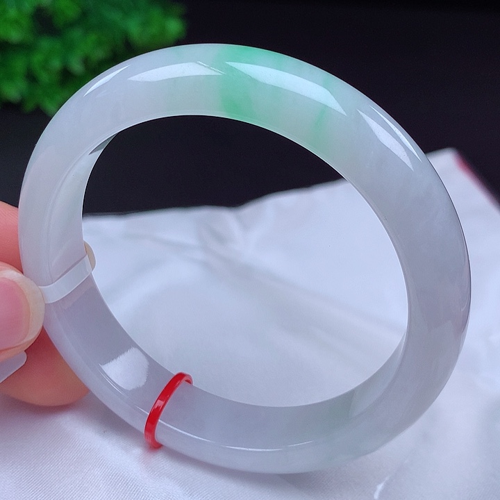 翡翠未镶嵌手镯56圈口