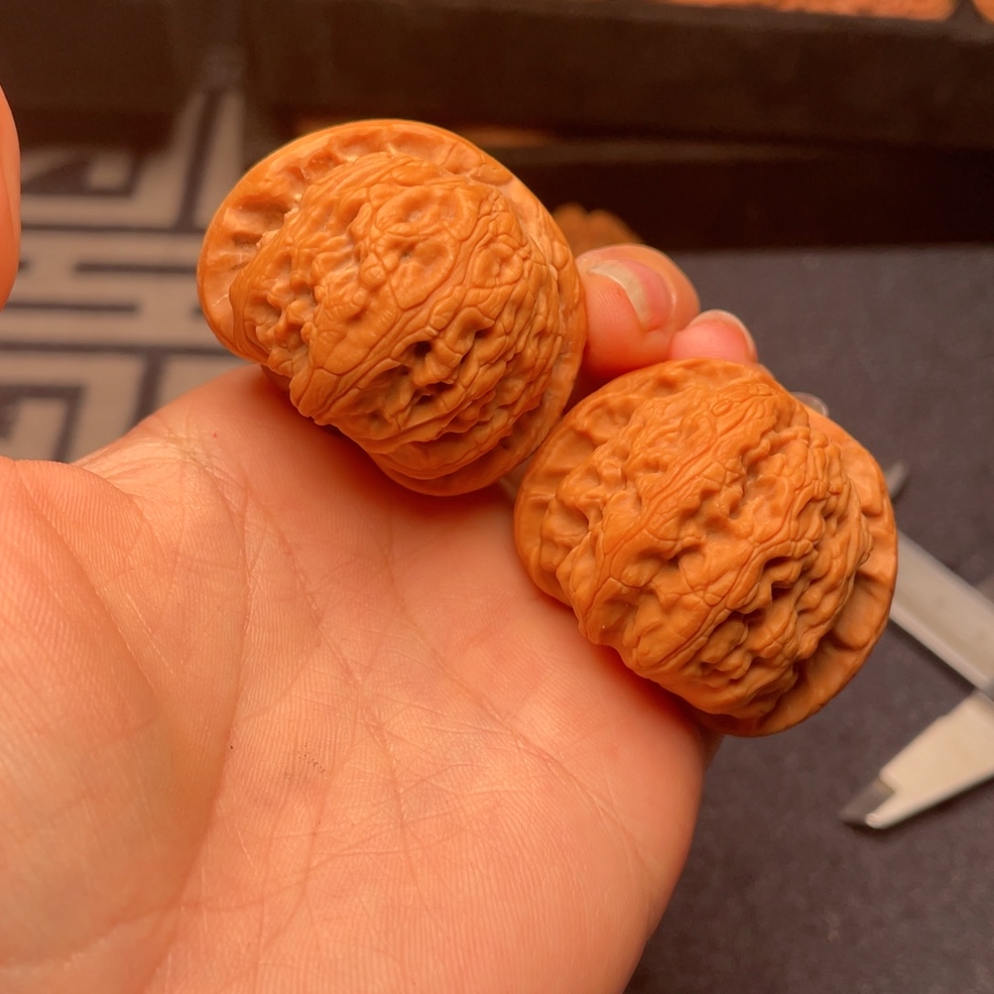 把件文玩核桃秦岭核桃31