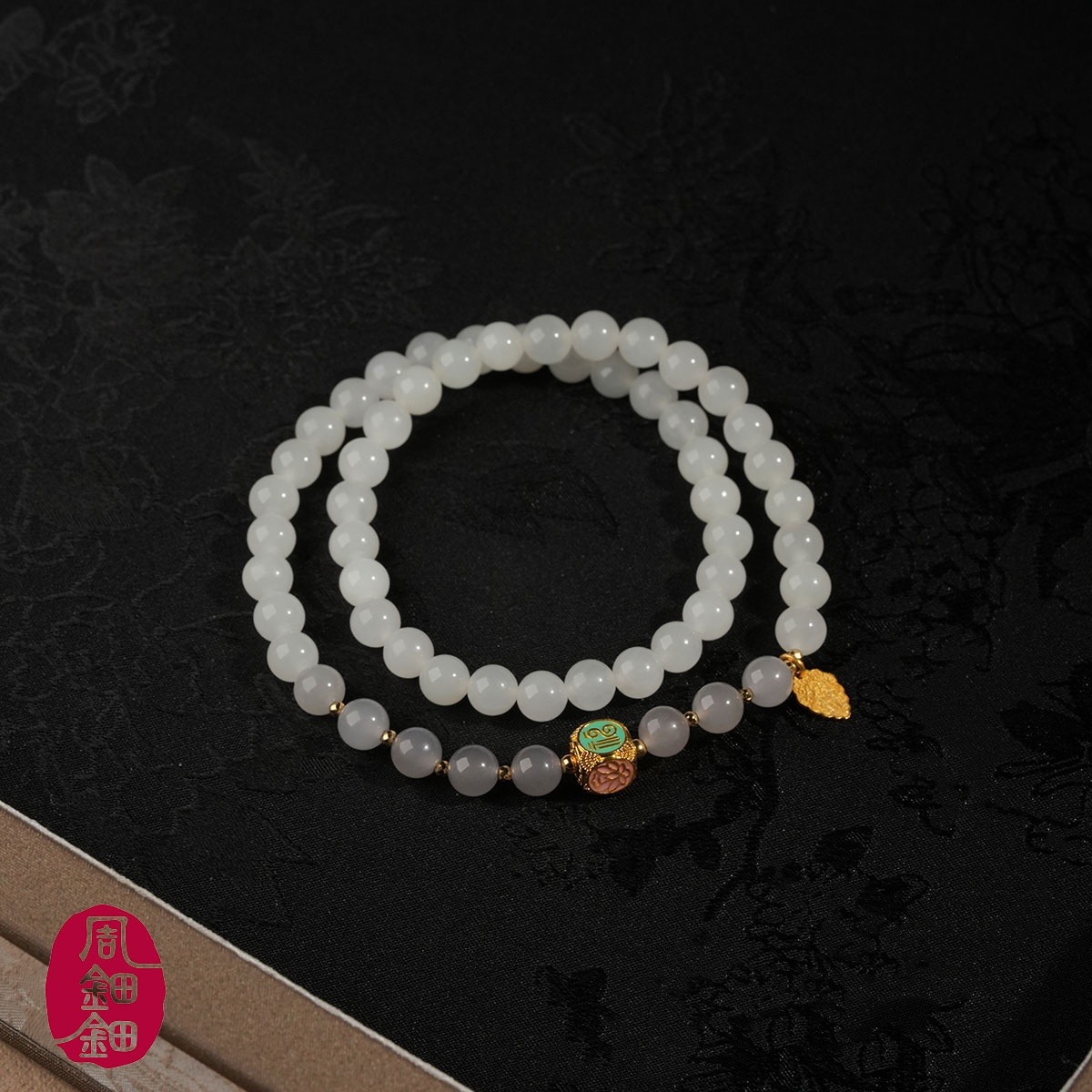 周钿钿®|霜凝|天然和田玉白玉烟紫双色18K金设计款双圈手串