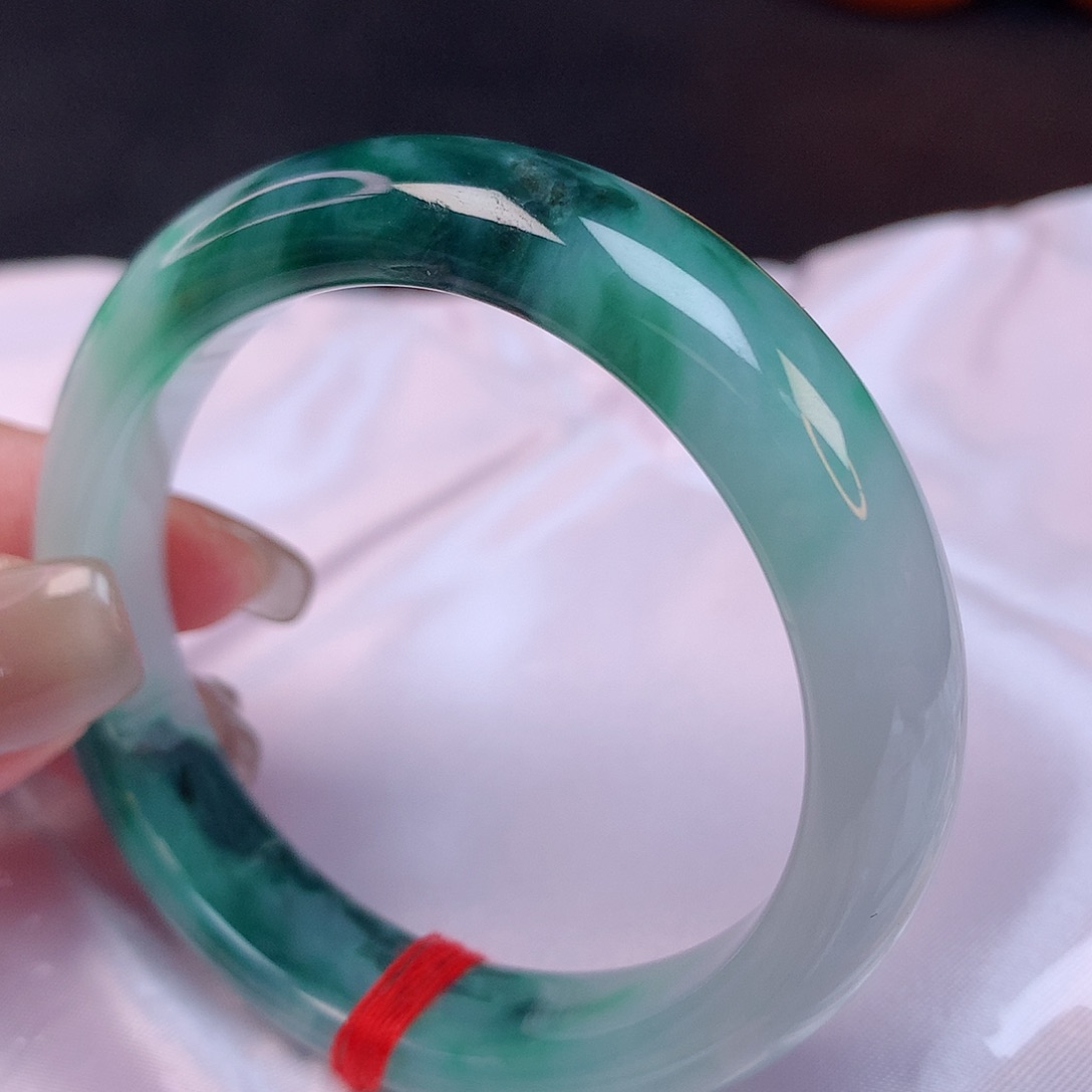 翡翠手镯（贵妃镯）未镶嵌56