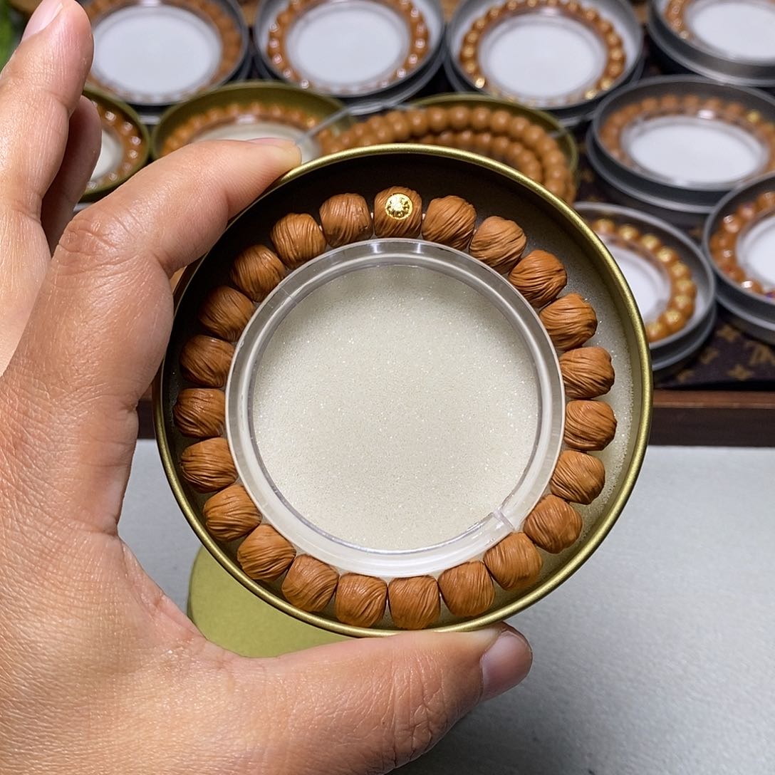 猴头核桃手串58号18k手工鬼印10+左右