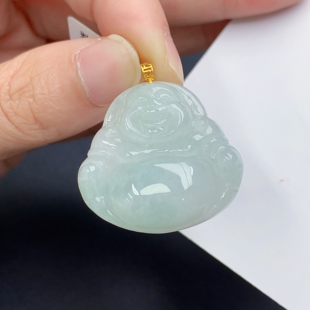 颈饰18K金镶嵌翡翠