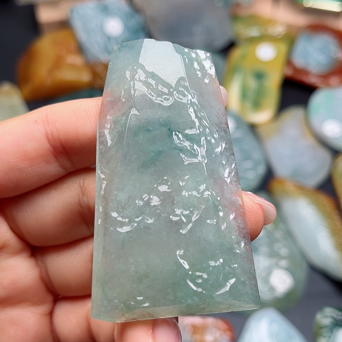 翡翠颈饰未镶嵌挂件