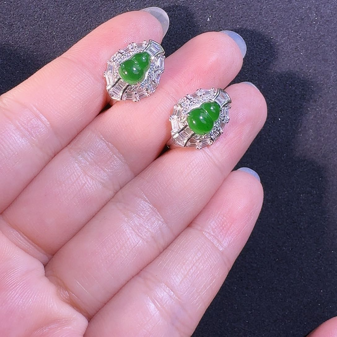 翡翠银S925镶嵌耳饰葫芦