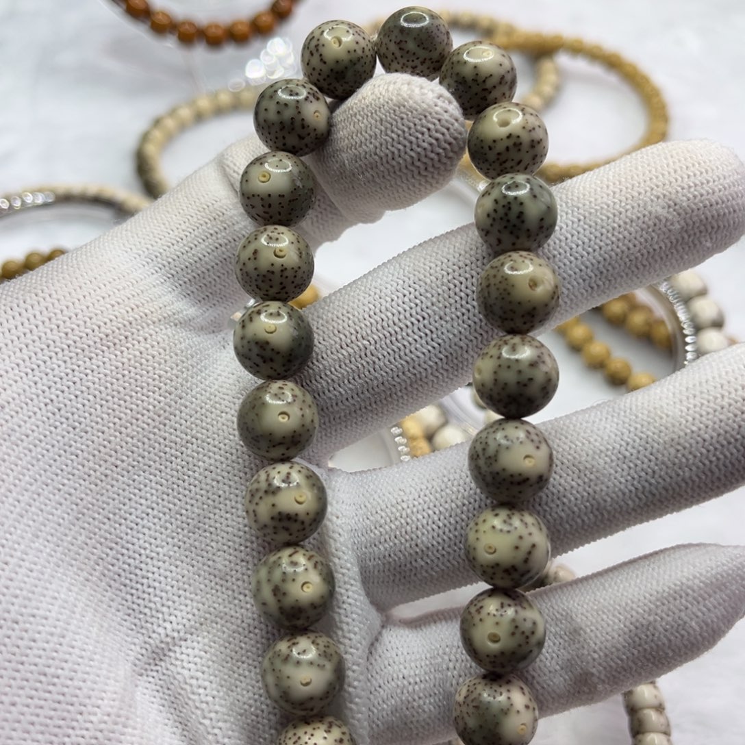 吊坠星月菩提手持