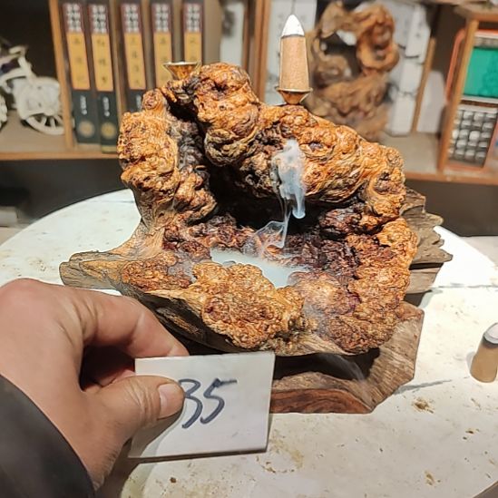 赛***e松木35北沉香琥珀木天然造型山水摆件