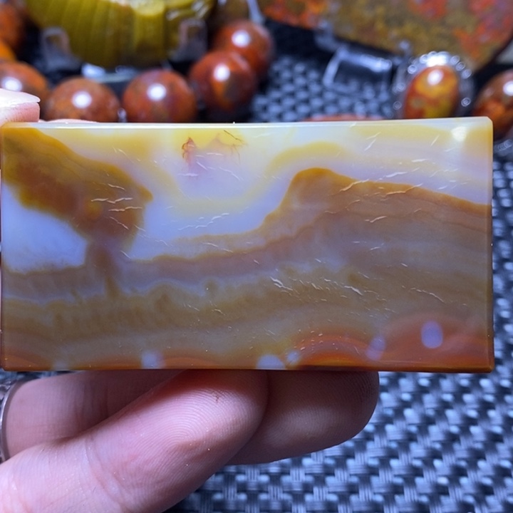 玛瑙/玉髓颈饰未镶嵌
