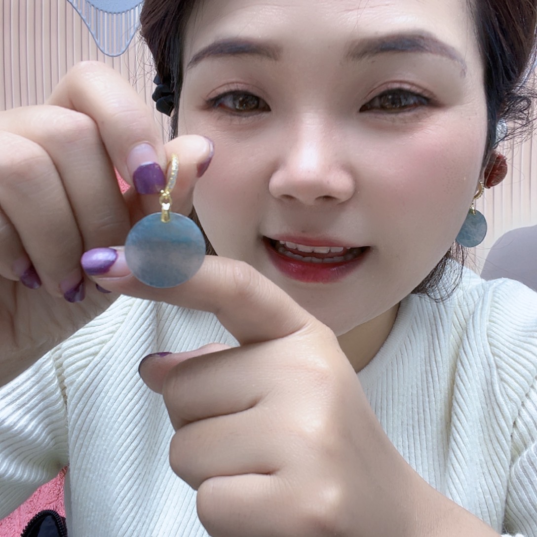 翡翠未镶嵌颈饰耳环