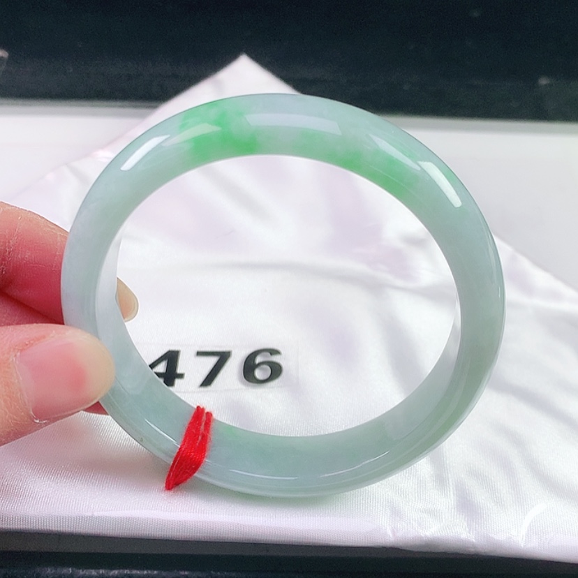 【闪购商品】未镶嵌手镯翡翠476