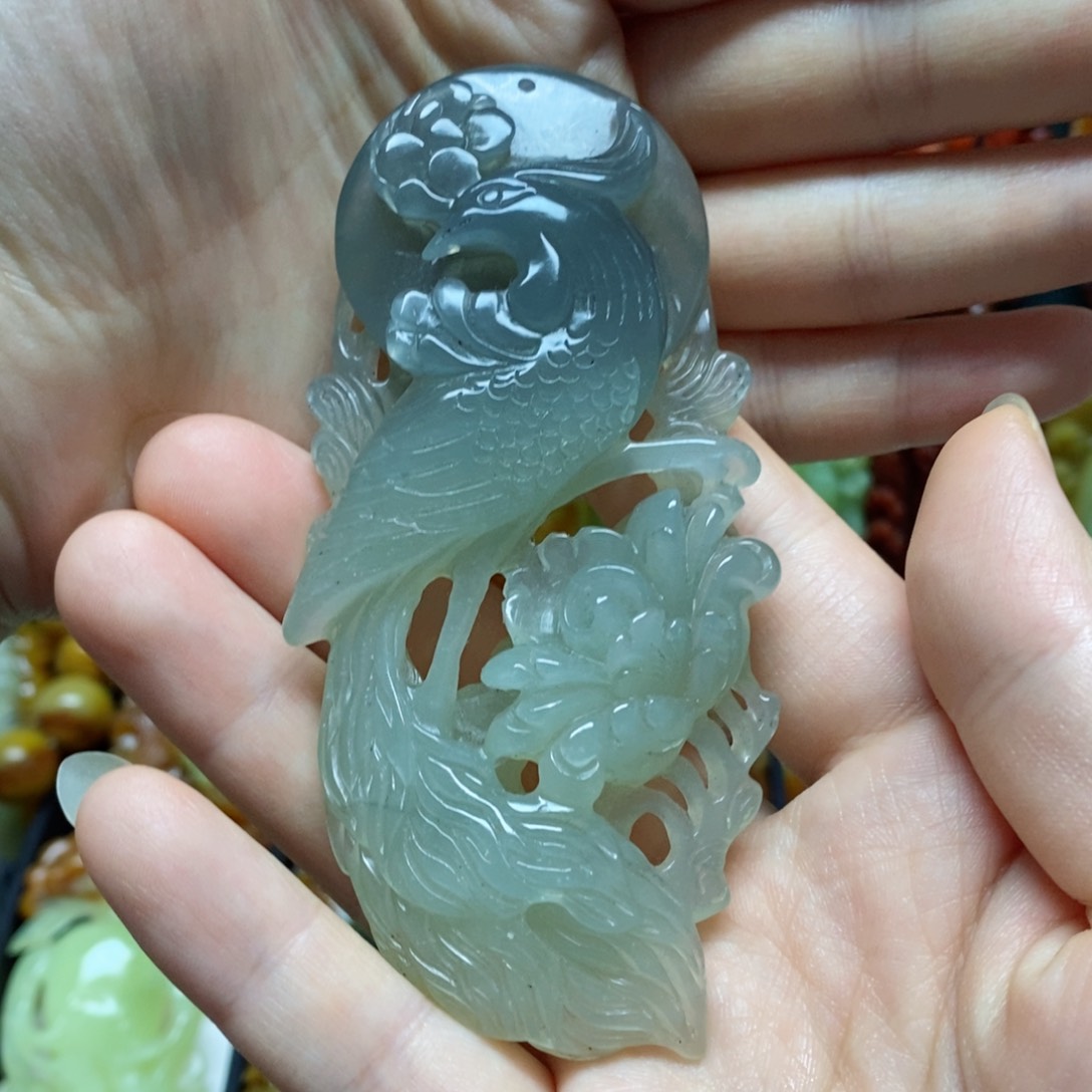 岫玉吊坠(赠链)未镶嵌