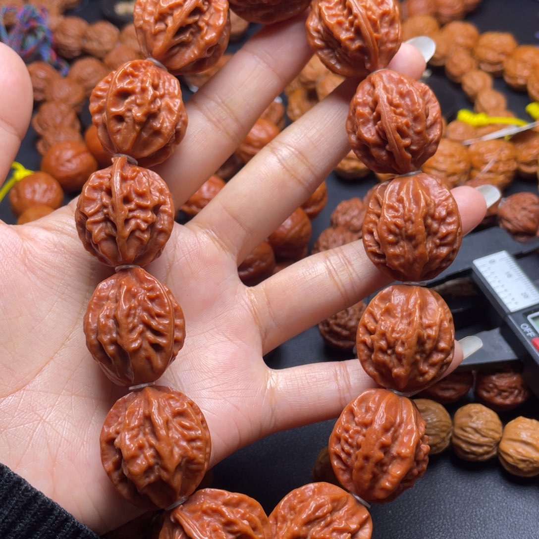 文玩核桃手串龙鳞纹111
