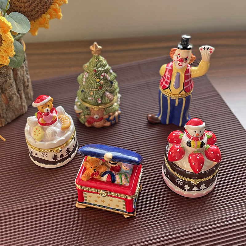 创意可爱陶瓷首饰盒工艺品小熊收纳罐子装饰摆件生日礼物情侣复古