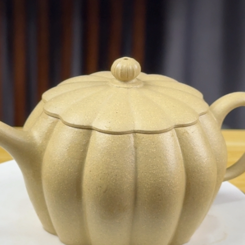 紫砂茶壶密密麻麻