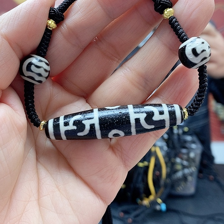 玛瑙/玉髓颈饰合金