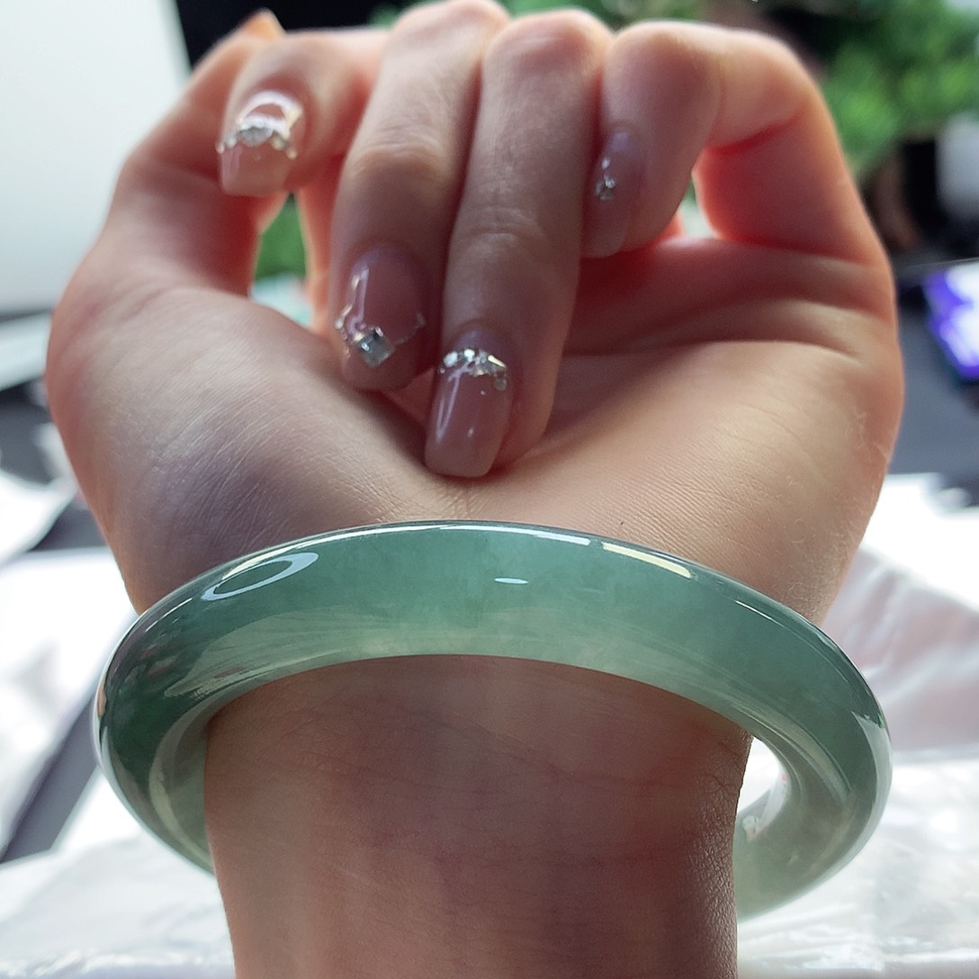 翡翠手镯未镶嵌天然翡翠55-56宝石绿胖圆显白神器
