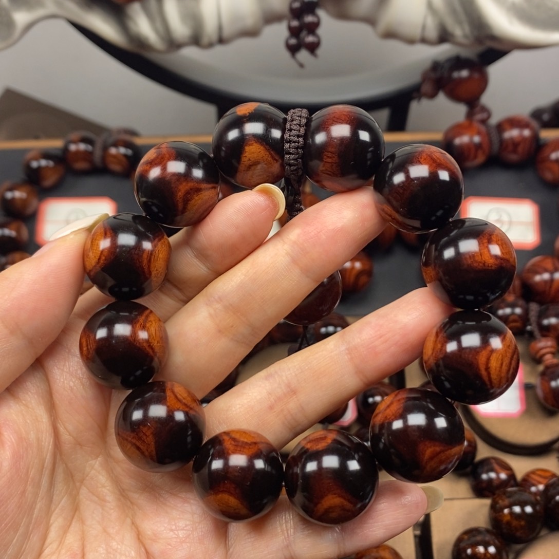 【闪购商品】黄花梨/降香黄檀2.0对眼鬼脸