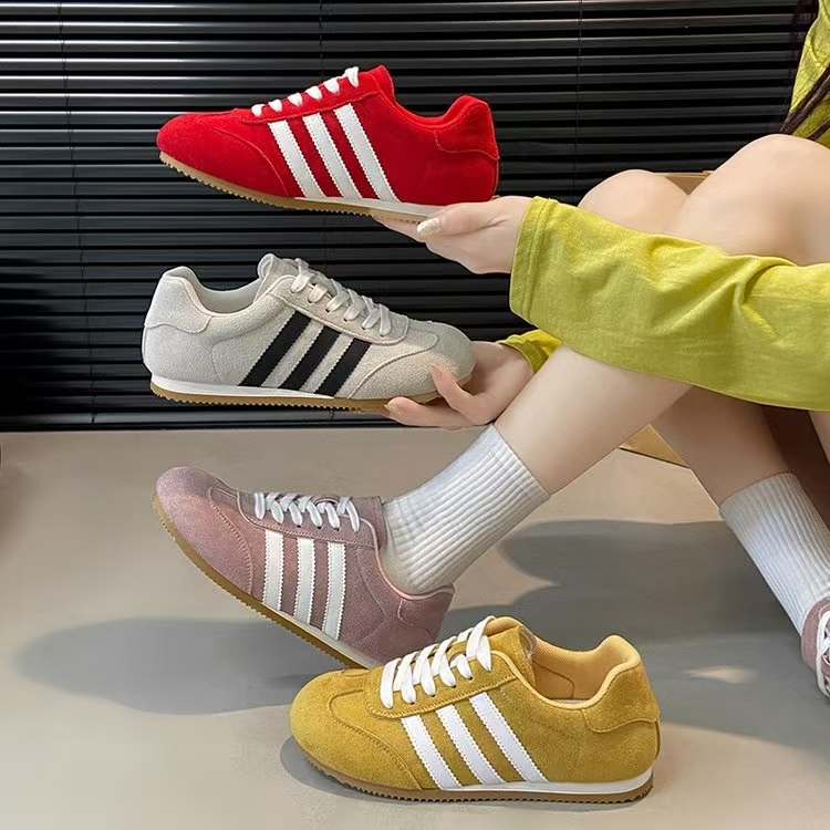 德讯鞋女鞋2025早春新款小白鞋时尚拼色百搭爆款板鞋00