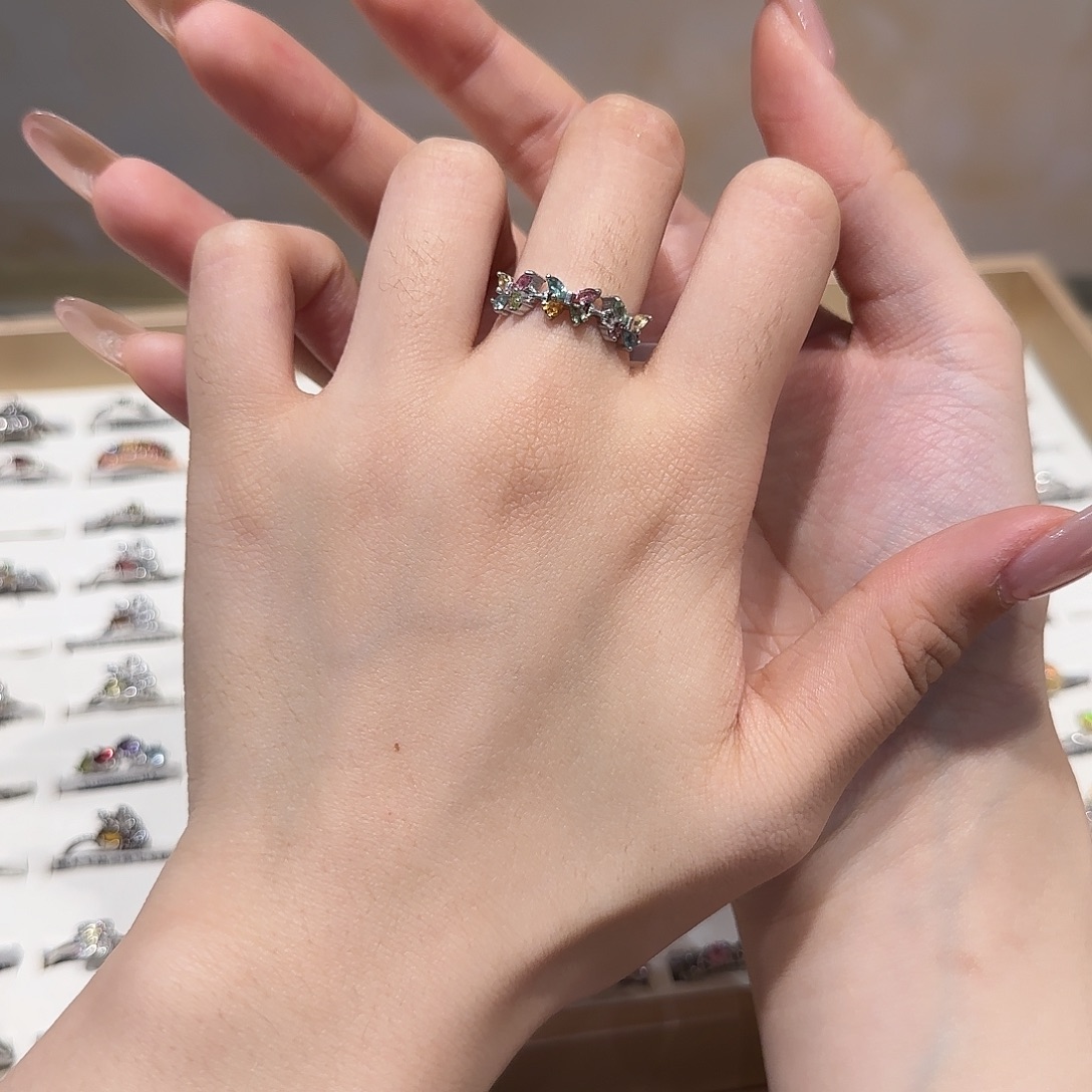 银S925镶嵌戒指碧玺蝴蝶款