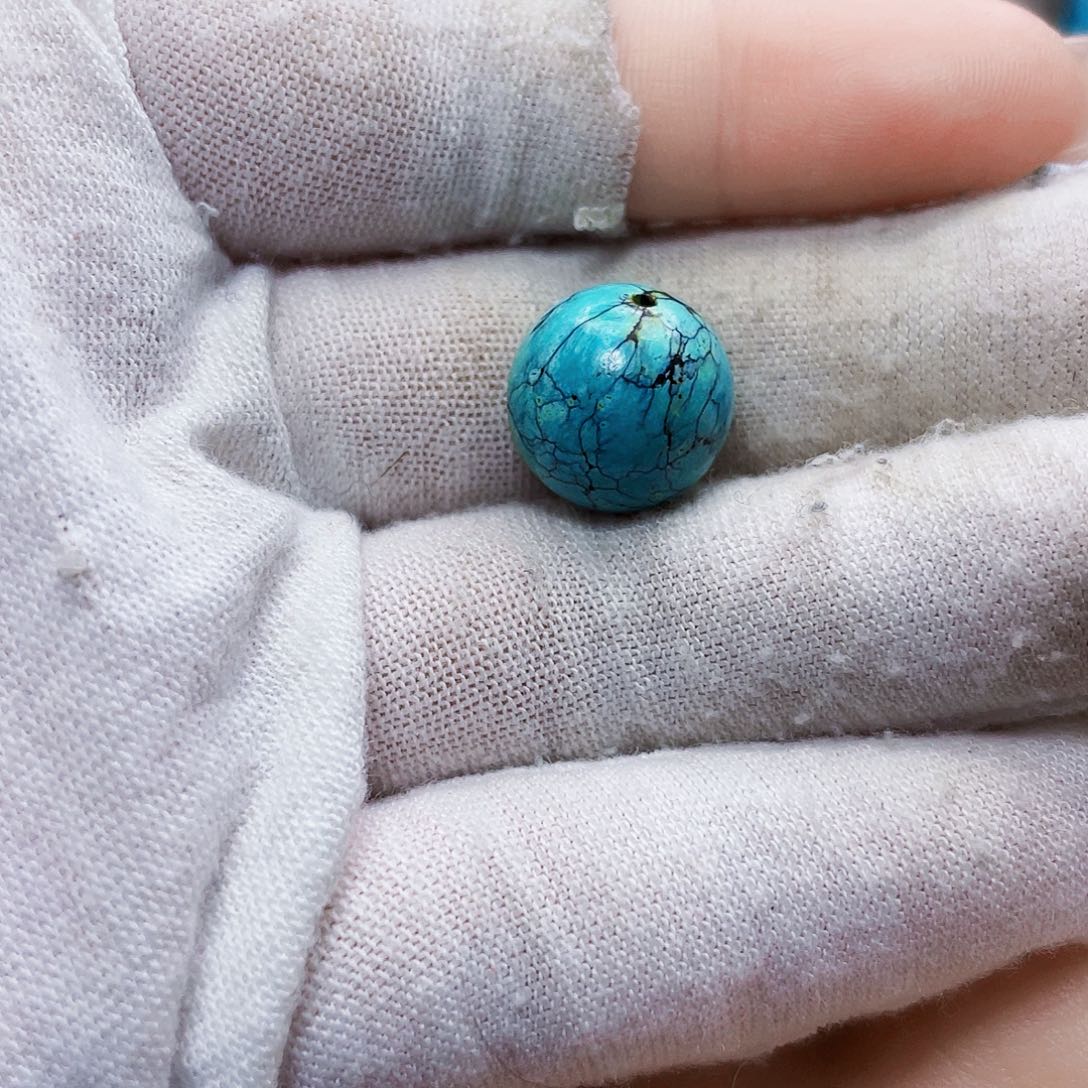 绿松石未镶嵌饰品