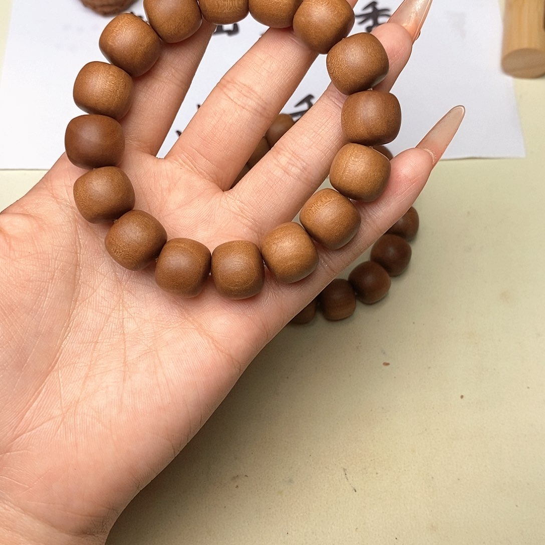 檀香木手串/手链13*14手串黑