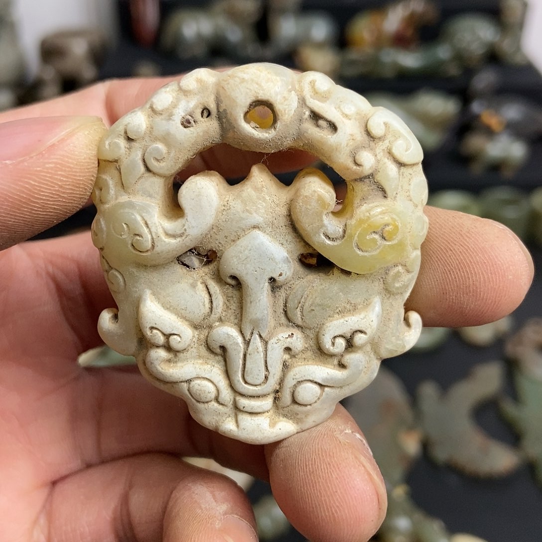 和田玉（糖玉）饰品未镶嵌玉*