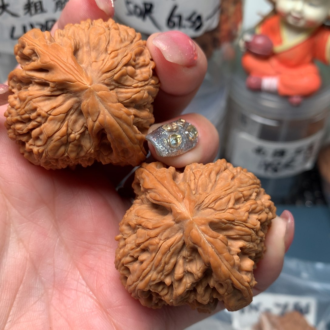 文玩核桃吊坠༒****Ⓓ44-16803-1