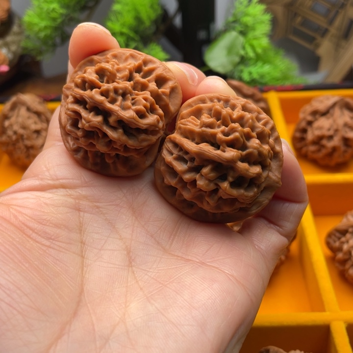 B***y文玩核桃秦闷37尺