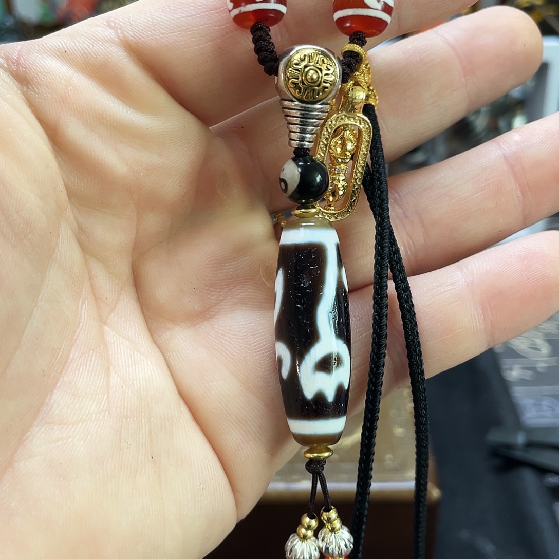 玛瑙/玉髓未镶嵌多样性发一条