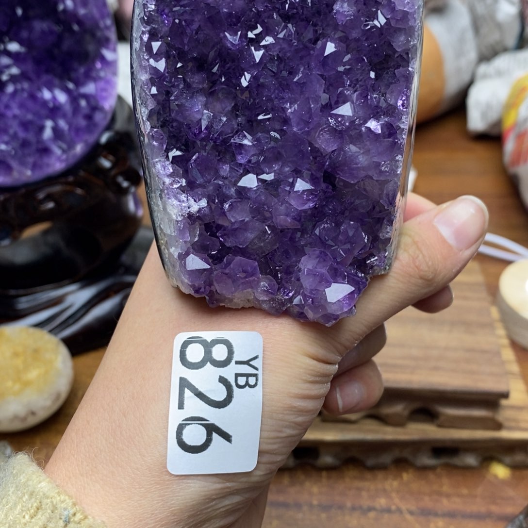 水晶大型摆件（非配饰）未镶嵌