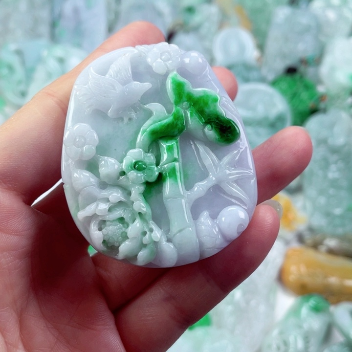 翡翠未镶嵌吊坠(不含链)