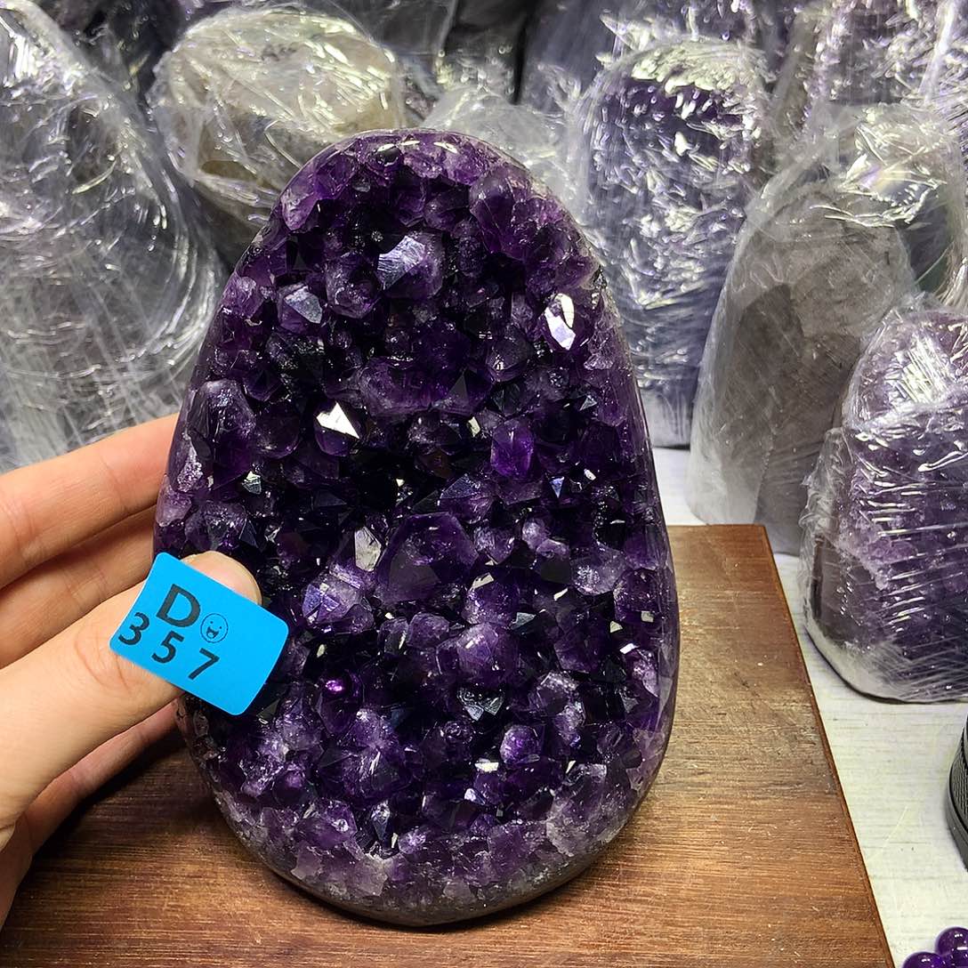 紫晶大型摆件（非配饰）未镶嵌